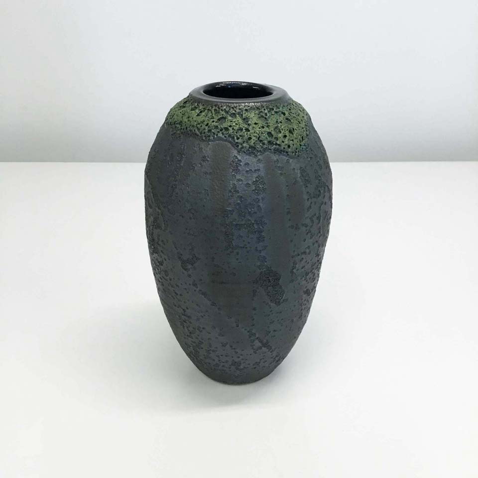 Ceramic by Zuzana Licko No. 682 - 1