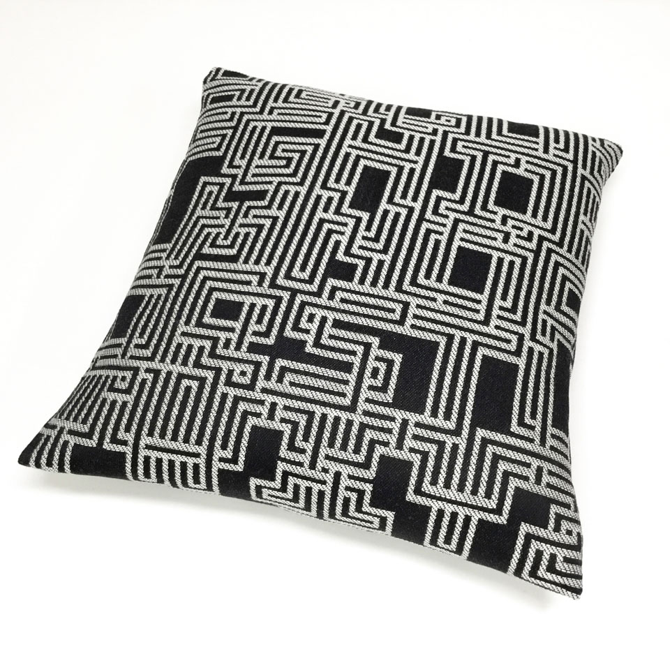 Alphabet Pillow No. 915